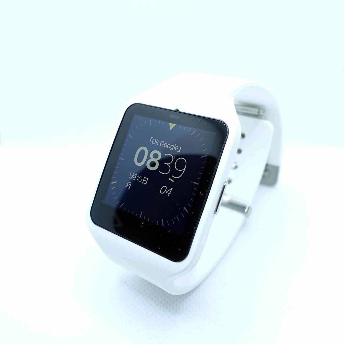 ★☆【動作確認済み・美品】SONY ソニー SmartWatch3 スマートウォッチ3 SWR50 ホワイト Android Wear Bluetooth IPX8/IP6X☆★