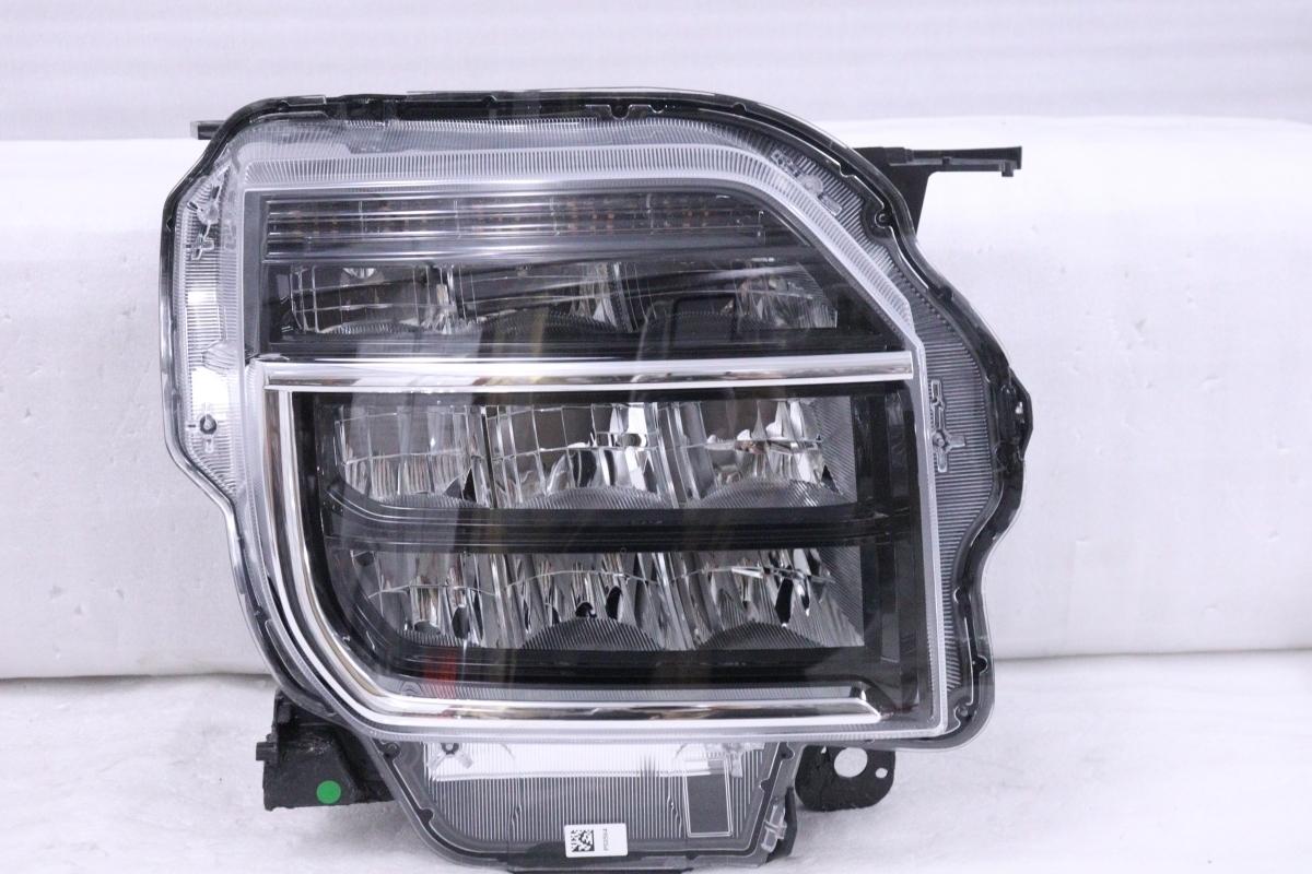 21-1785☆美品☆LED JH3 N-WGNカスタム☆右ヘッドライト KOITO 100-622AK 打刻:T ブラック JH4 純正☆ホンダ (DM) N WGNカスタムヘッドライト