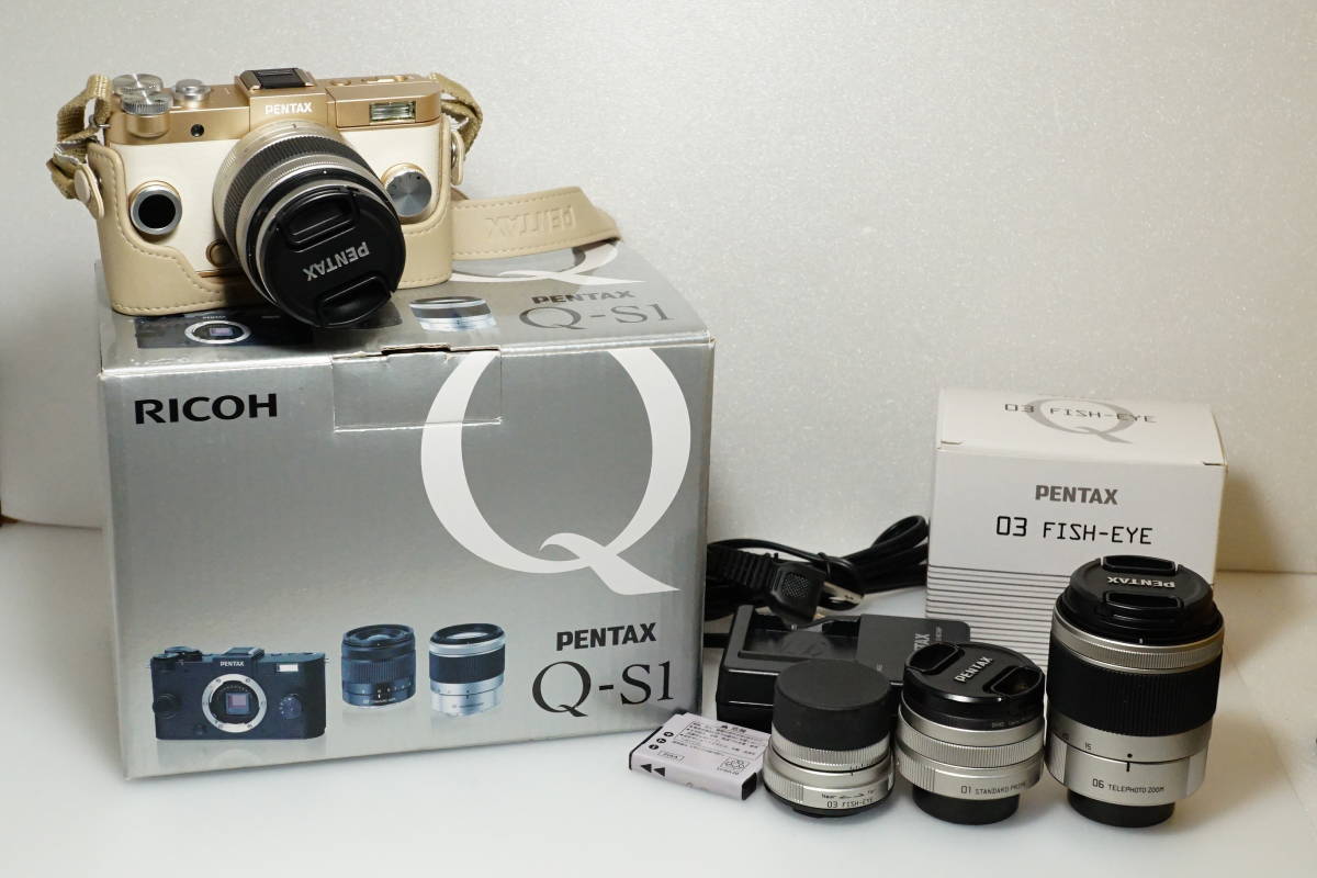 ペンタックス PENTAX Q-S1 PENTAX ミラーレス一眼 ボディ レンズ 4本