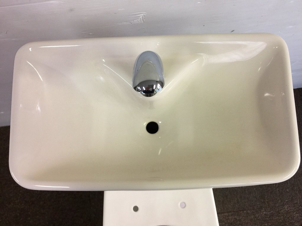 中古】TOTO トイレ便器(床下排水)☆洋式便器「CZ180B」とタンク 中古】TOTO トイレ便器(床下排水)☆洋式便器「CZ180B」とタンク