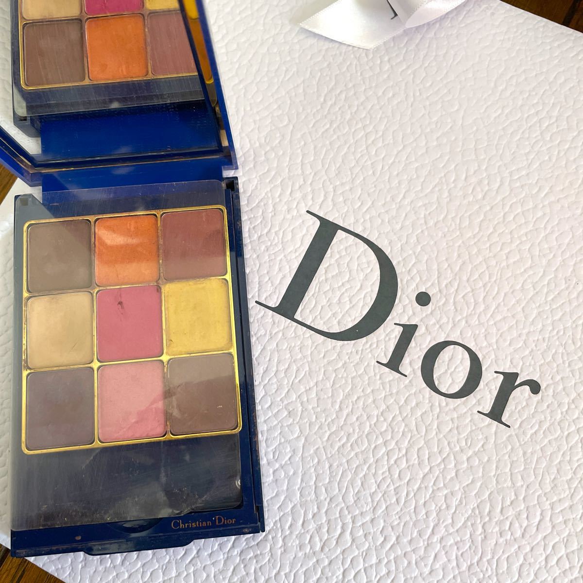 【Christian Dior ディオールコスメパレット アイシャドウ チーク  メイクパレット】