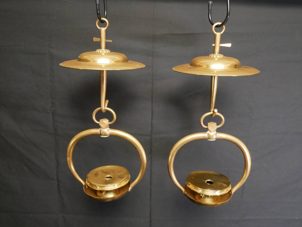 【収集品】リン灯　1対　真鍮製　高さ35㎝　輪灯　りんとう　仏壇　仏具　装飾品（E-1）　3075　M