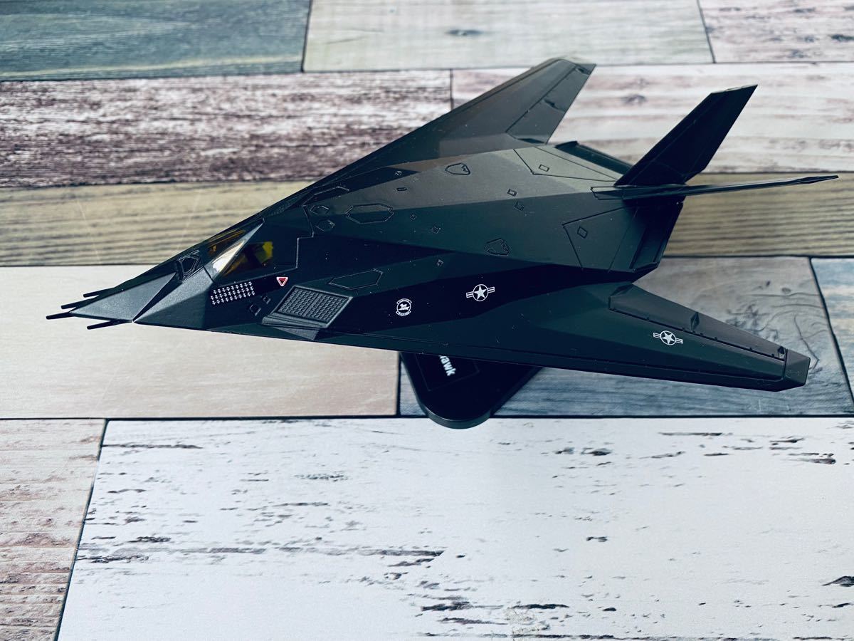 ダイキャスト モデル 戦闘機 飛行機 米空軍F-117 ナイトホーク ダイキャスト モデル 戦闘機 飛行機 米空軍F-117 ナイトホーク