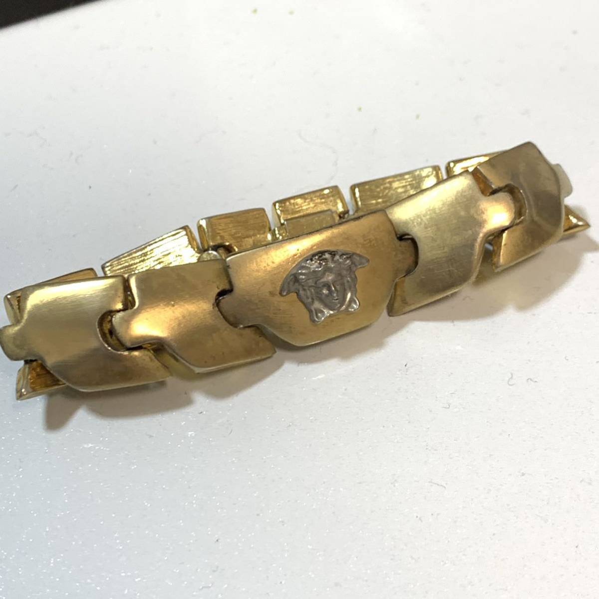 驚きの値段 GIANNI VERSACE ベルサーチ メドゥサブレスレット