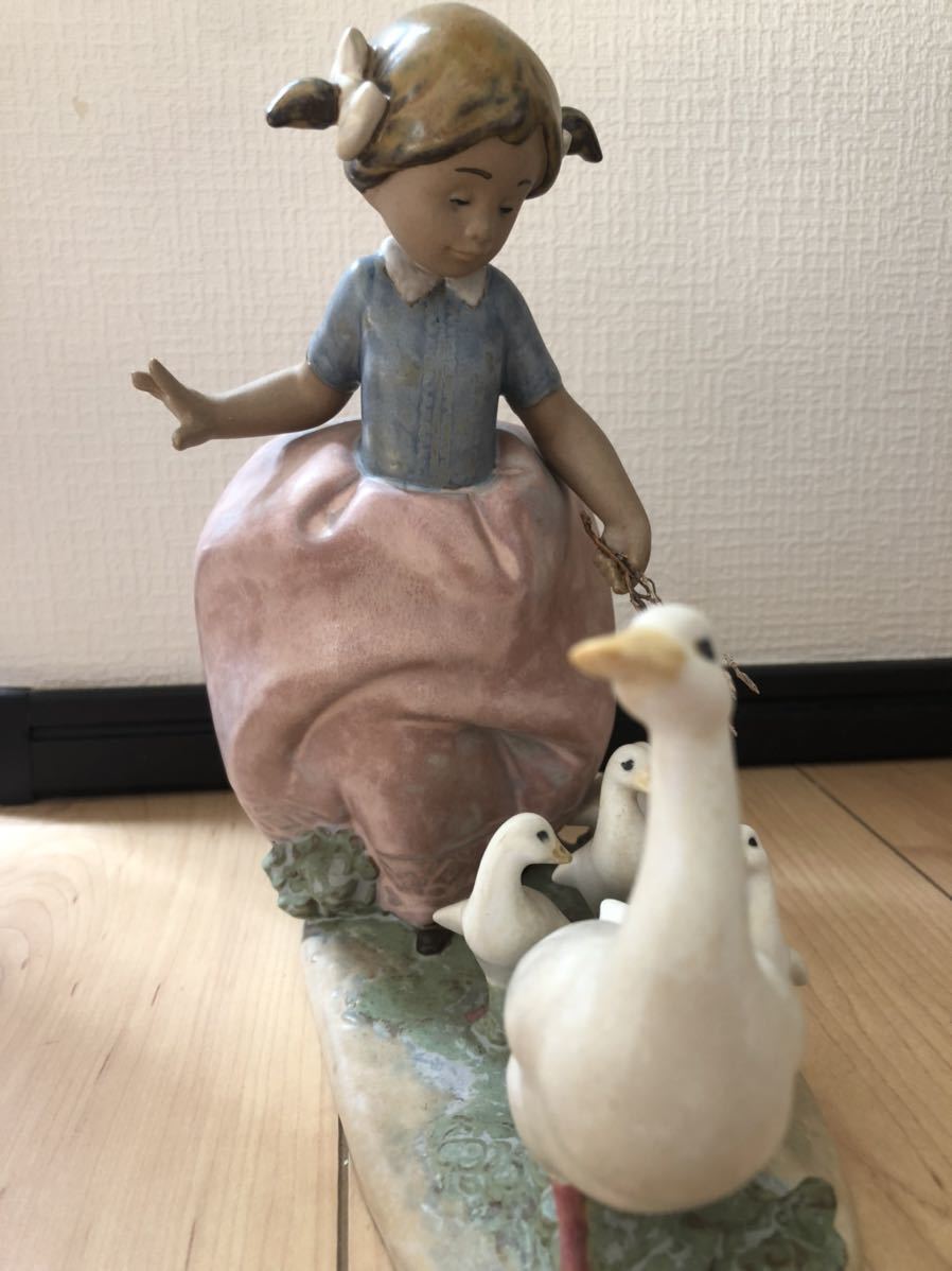 リヤドロ LLADRO アヒルとおしゃべり アヒルの親子 | nalans.com
