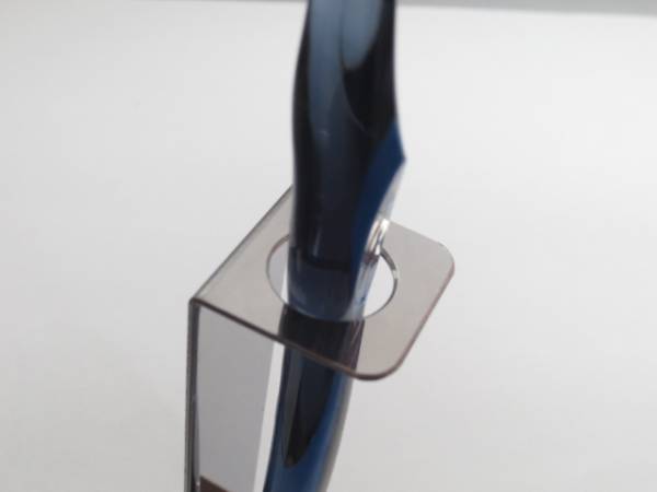 ハンドメイド　ステンレス　歯ブラシホルダー