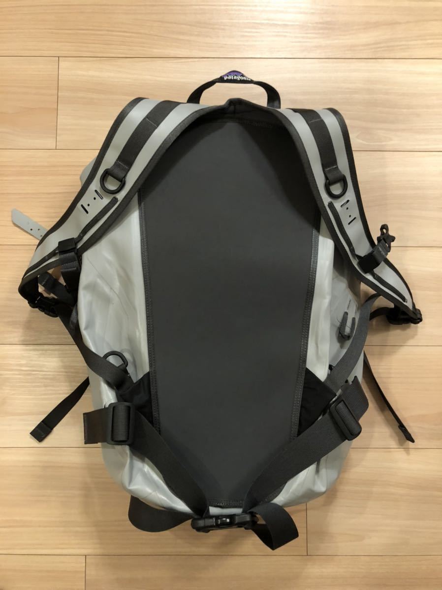 パタゴニア ストームサージ パック 30L patagonia ストームフロント パック