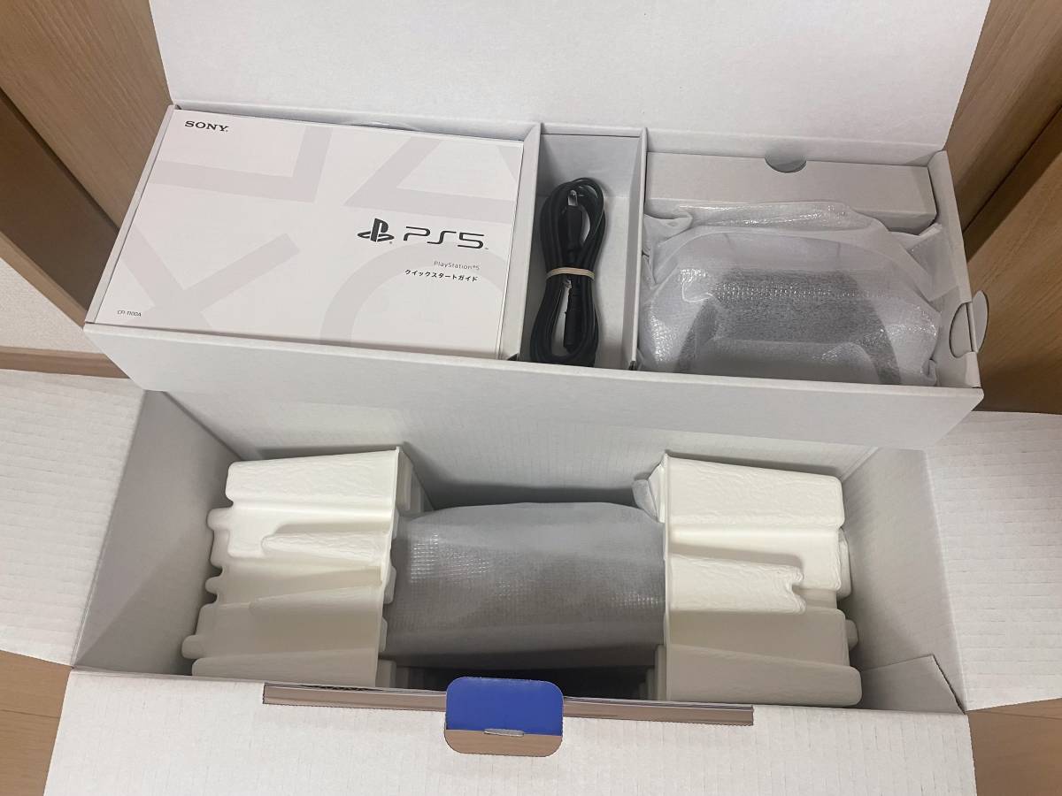新品未使用『送料無料』SONY PlayStation5 PS5 プレイステーション5 本体ディスクドライブ搭載モデル 2022/01購入_画像2