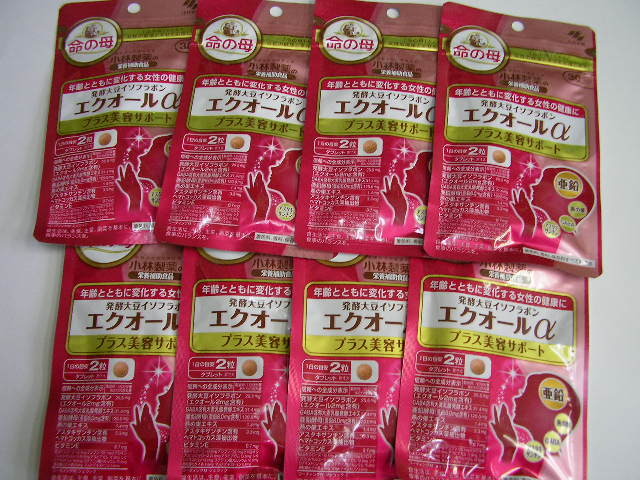 8☆8袋セット 新品・小林製薬 発酵大豆イソフラボン エクオールα 30日分