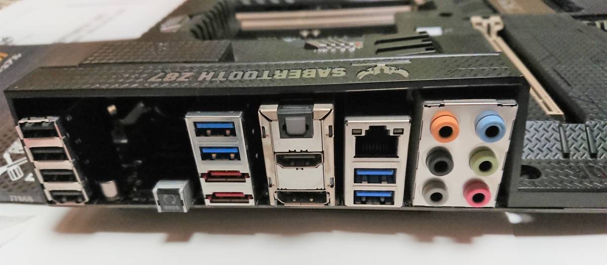 動作品 ASUS SABERTOOTH Z87 LGA1150 ATX マザーボード | fontdalt.com