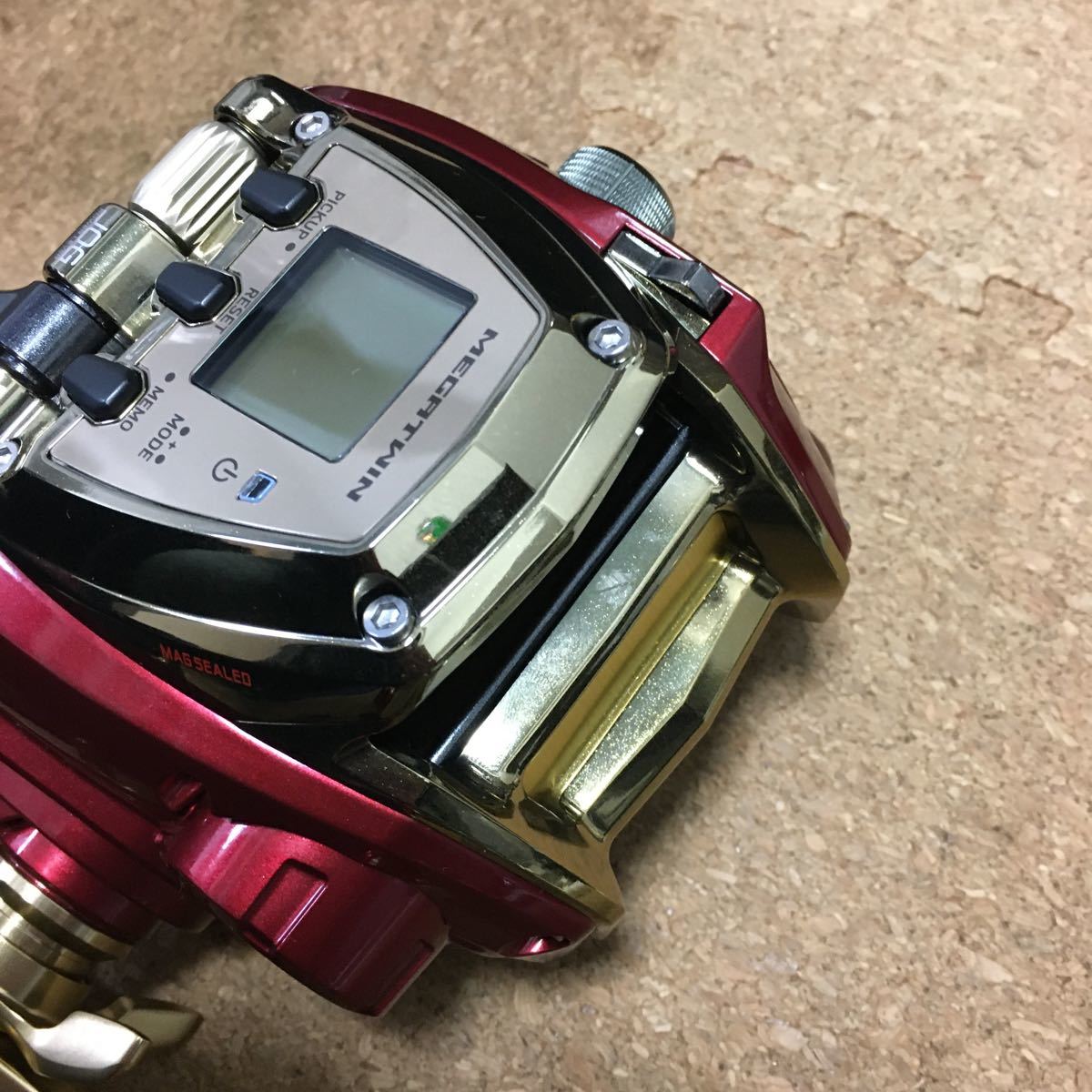 人気ブランドの 新品、未使用 ダイワ シーボーグ600MJ 未使用電動