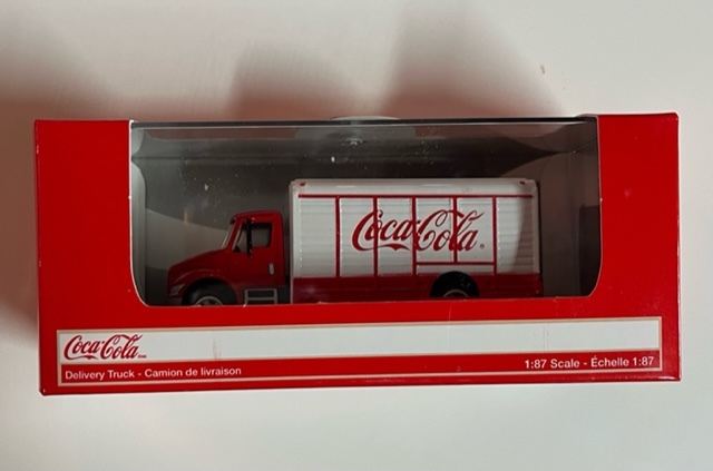 Coca-Cola ビバレッジ デリバリー トラック メタルボディ&シャシー ダイキャストカー　ミニカー　コカ・コーラ_画像3
