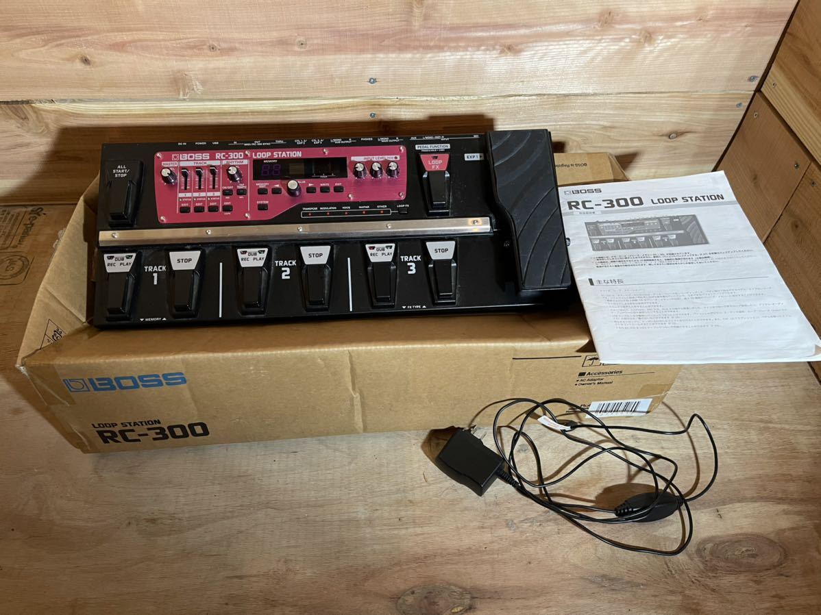 BOSS RC-300 ループステーション dnkstudio.rs