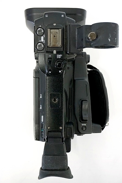 Canon/キヤノン 業務用フルHDビデオカメラ▲XF105 中古▲送料無料_小キズ・キズ・汚れあり。