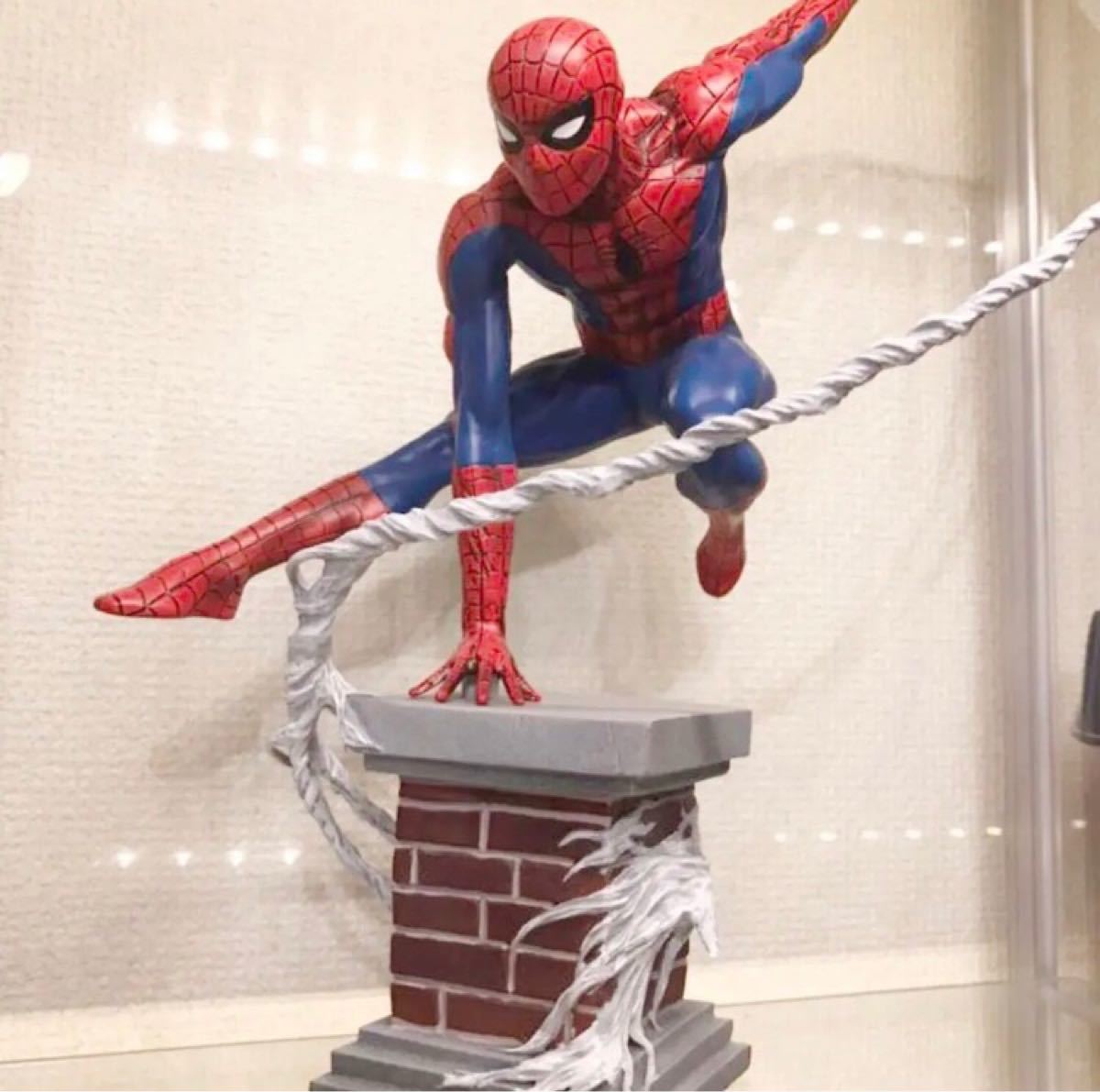 限定品 スパイダーマン スタチュー フィギュア 置物 限定品 スパイダーマン スタチュー フィギュア 置物