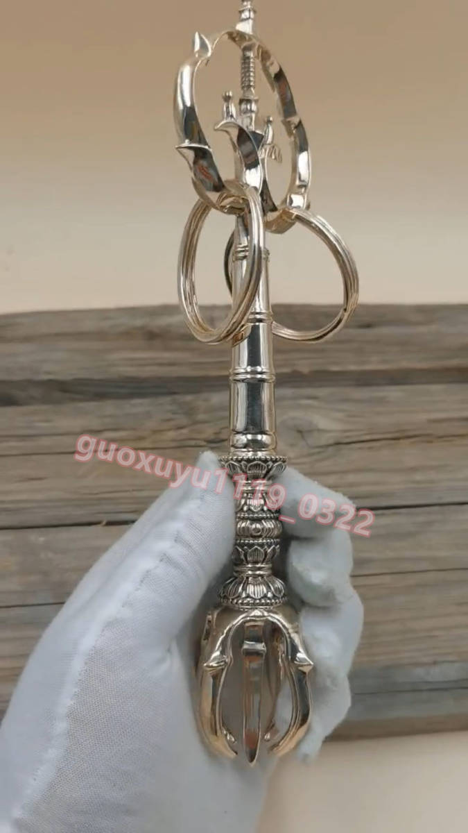 お手軽価格で贈りやすい 「密教法具 寺院用仏具」極上品 23cm 長さ 真鍮製磨き仕上げ 五鈷杵錫杖 仏具一般 お手軽価格で贈りやすい 「密教法具 寺院用仏具」極上品 23cm 長さ 真鍮製磨き仕上げ 五鈷杵錫杖 仏具一般