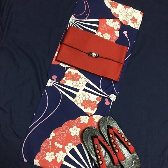 ★高級綿100％★上品古典な桜扇柄の紺色浴衣★ピンク 古典柄 新品未使用 呉服店購入