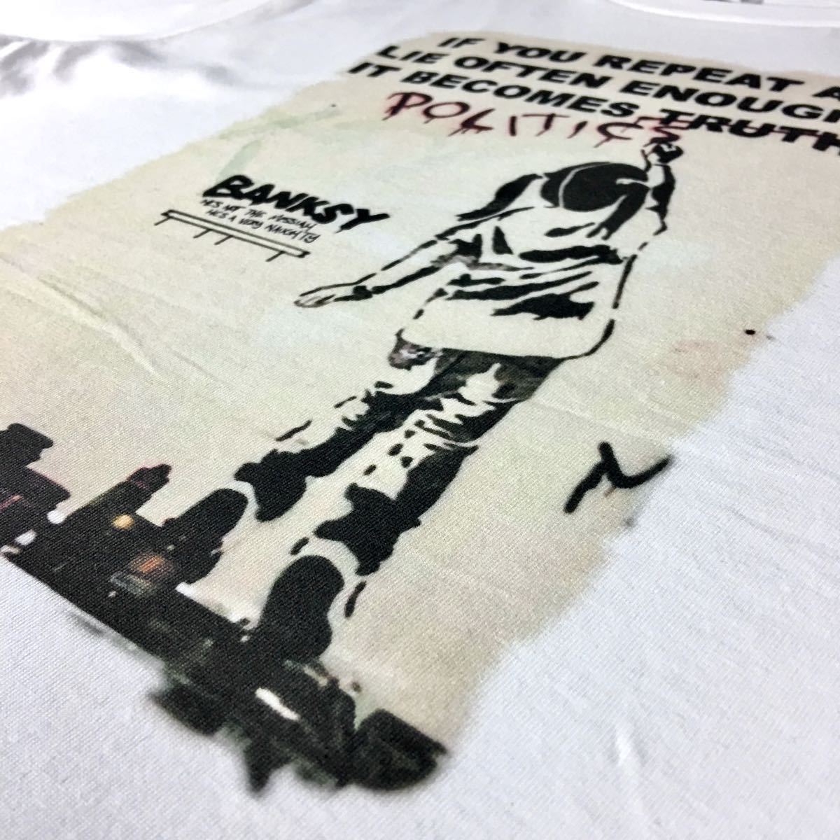 新品 バンクシー BANKSY ツインテール少女 女の子 落書き 正体不明 芸術家 社会風刺 グラフィティ Tシャツ Mサイズ タイト スリム ビッグ_画像8