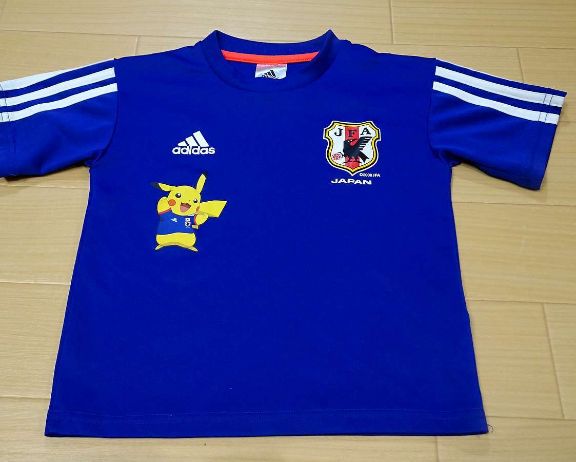 Paypayフリマ アディダス Adidas サッカー フットサル 日本代表 ユニフォーム 普段着 半袖 サイズ 110 カラー 紺系