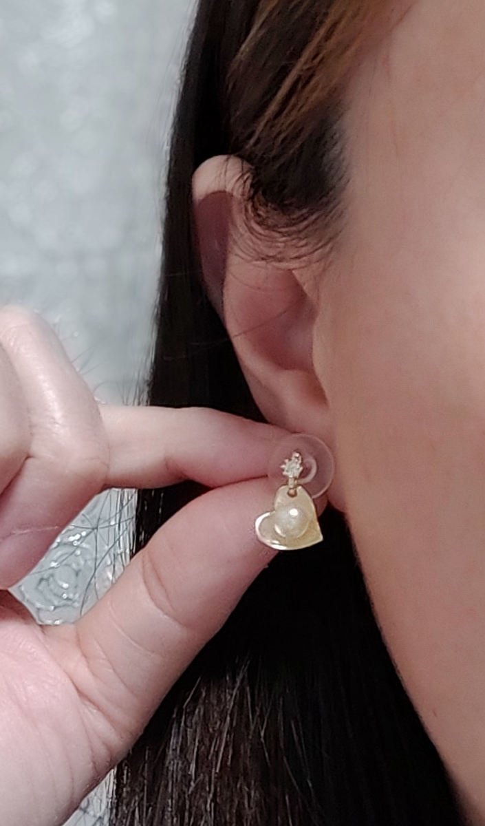 18金花のピアススcamellia earring dia and Pink ofoghmaaden.com