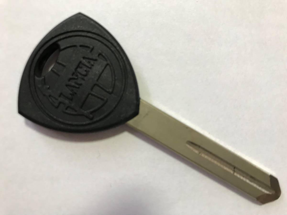 ** Lancia Delta original blank key set **