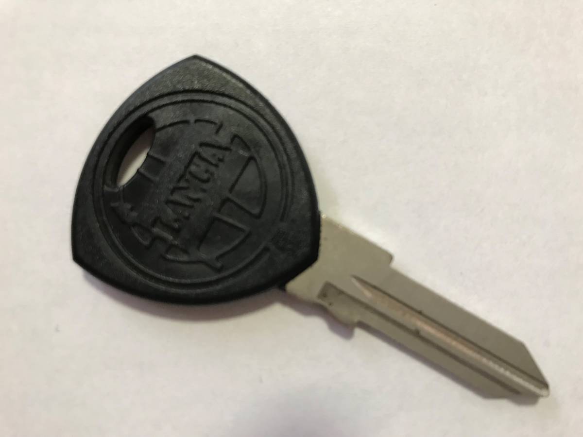 ** Lancia Delta original blank key set **