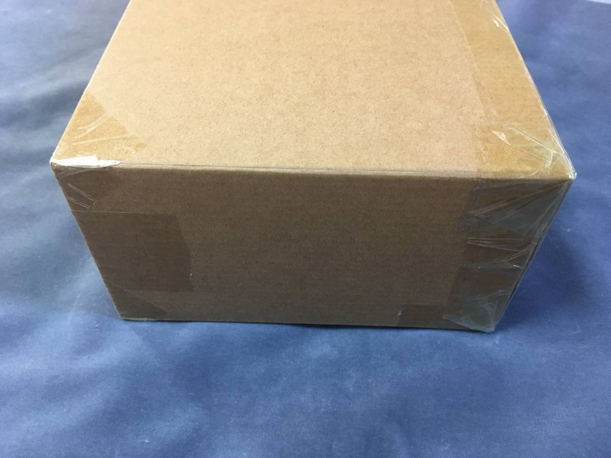 テープには歪みと汚れがあります