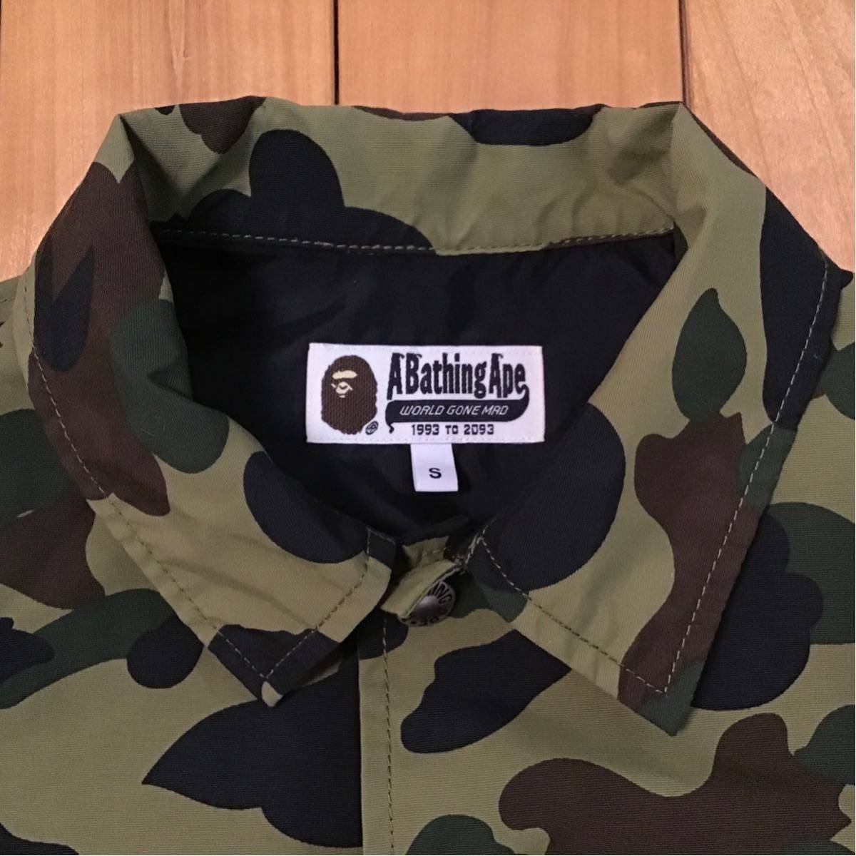 ★美品★ カレッジロゴ コーチジャケット Sサイズ 1st camo green a bathing ape BAPE coach jacket エイプ ベイプ アベイシングエイプ j2j_画像4