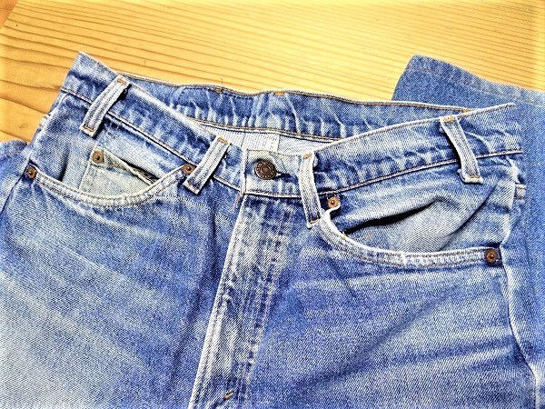 80年代 ビンテージ USA製 LEVIS リーバイス 517 W33 L31 ジーンズ ベルボトム デニム オレンジタグ ヒゲ 縦落ち 当時物の画像3