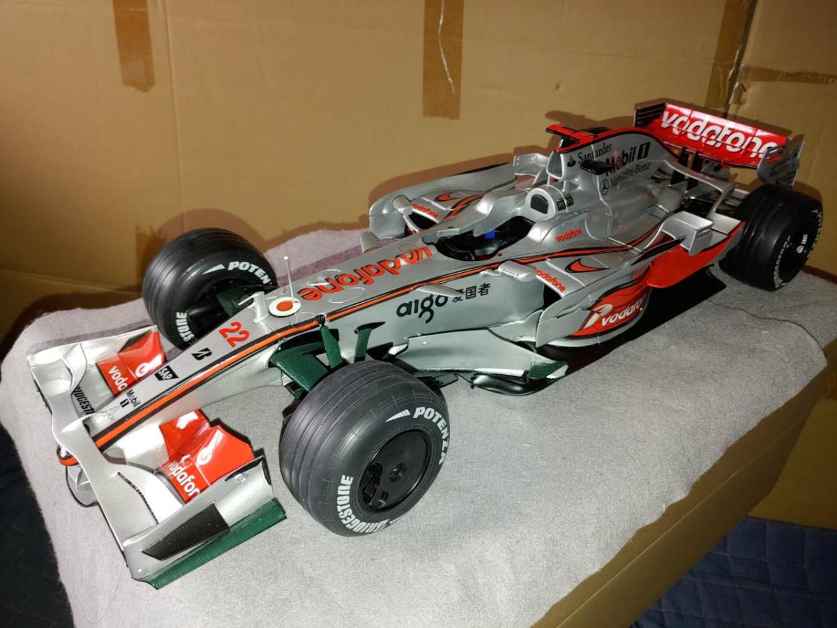 デアゴスティーニ 1/8 マクラーレン MP4-23 完成品 マガジン無し