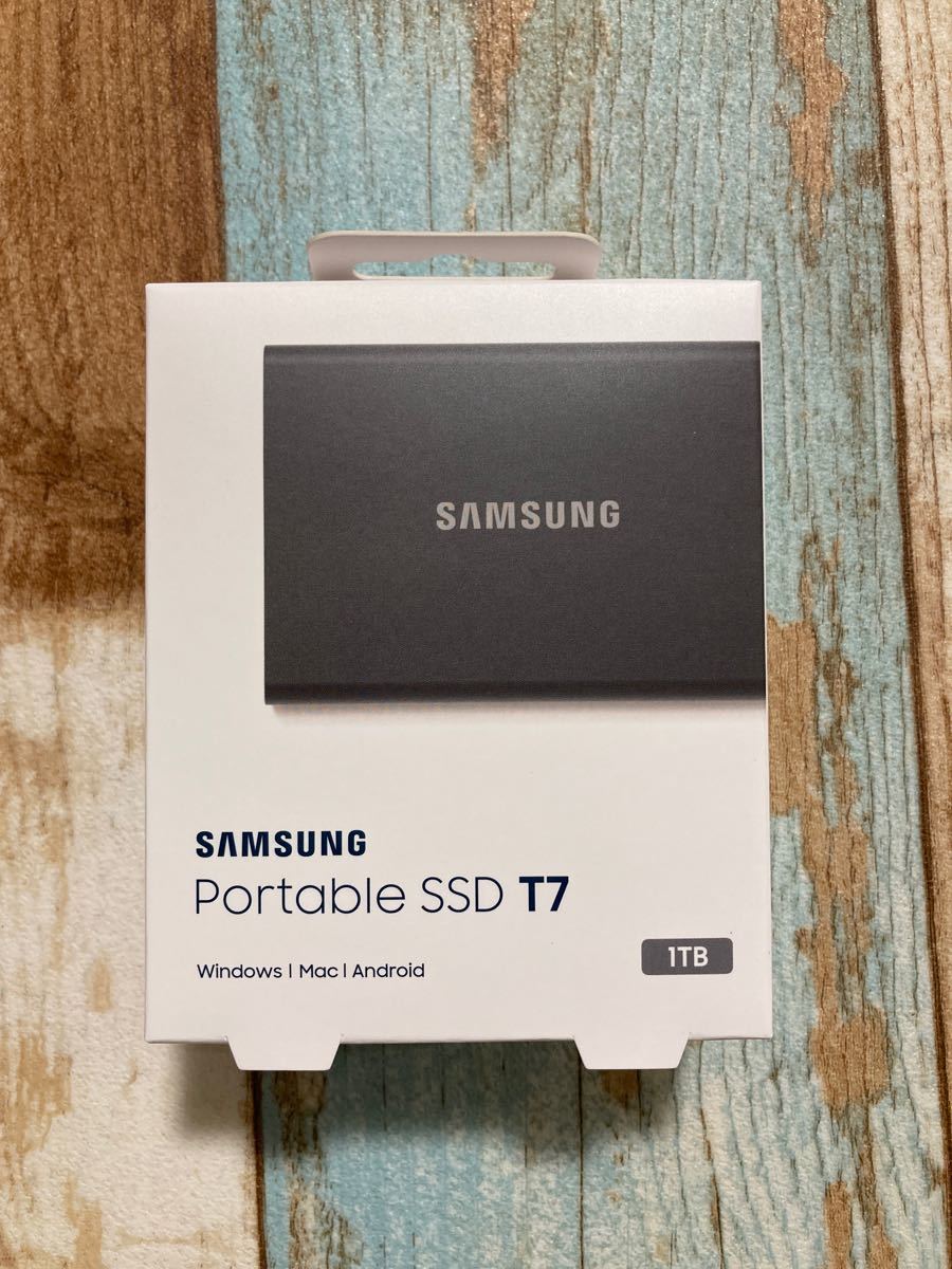 【新品未開封】Samsung T7 1TB 外付けSSD 1,050MB/秒