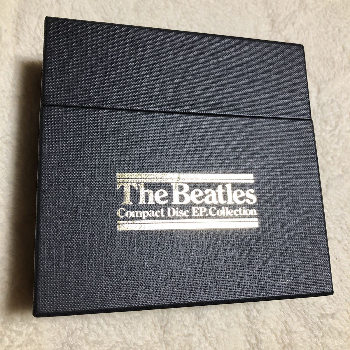 貴重です！ 国内盤BOX CD 1992.6発売　The Beatles ビートルズ　コンパクト・ディスク・EP・ボックス・セット　_画像1