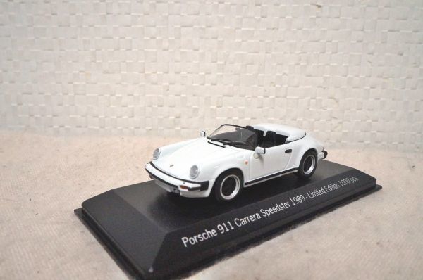 ミニチャンプス ポルシェ 911 GT2 RS 1/43 ミニカー 白-