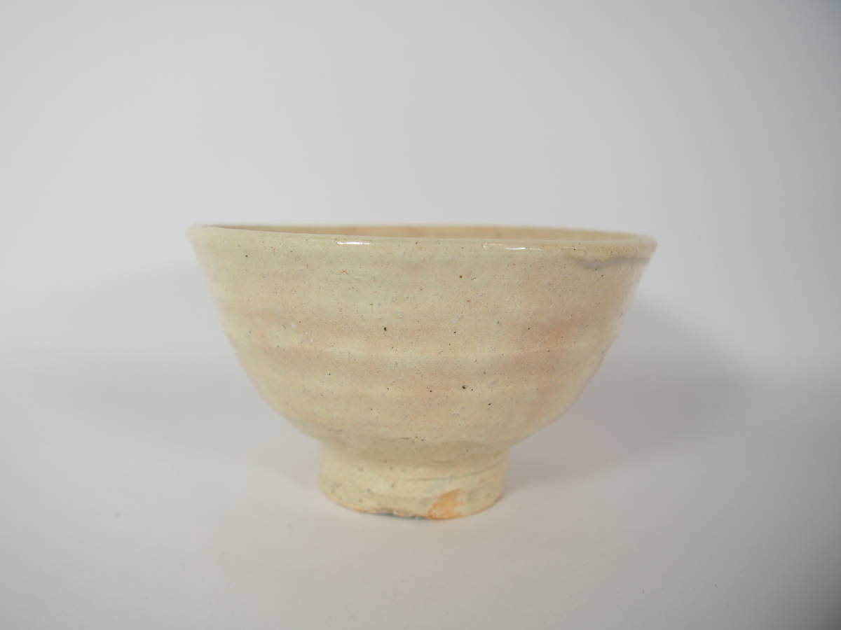 ヤフオク! - 13代 新庄寒山 萩焼 本窯 抹茶茶碗 共箱 茶道...