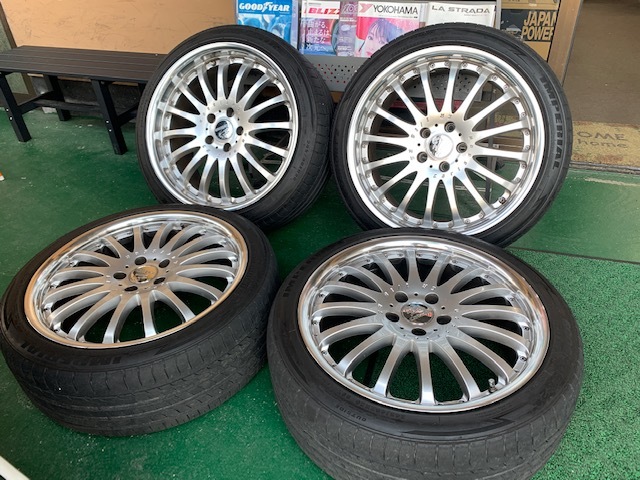 レクサス　LS460　カールソン　Carlsson ２０インチ　４本SET　PCD120　8.5J　9.5J　LS460　ナット付き！　即納します。_画像1