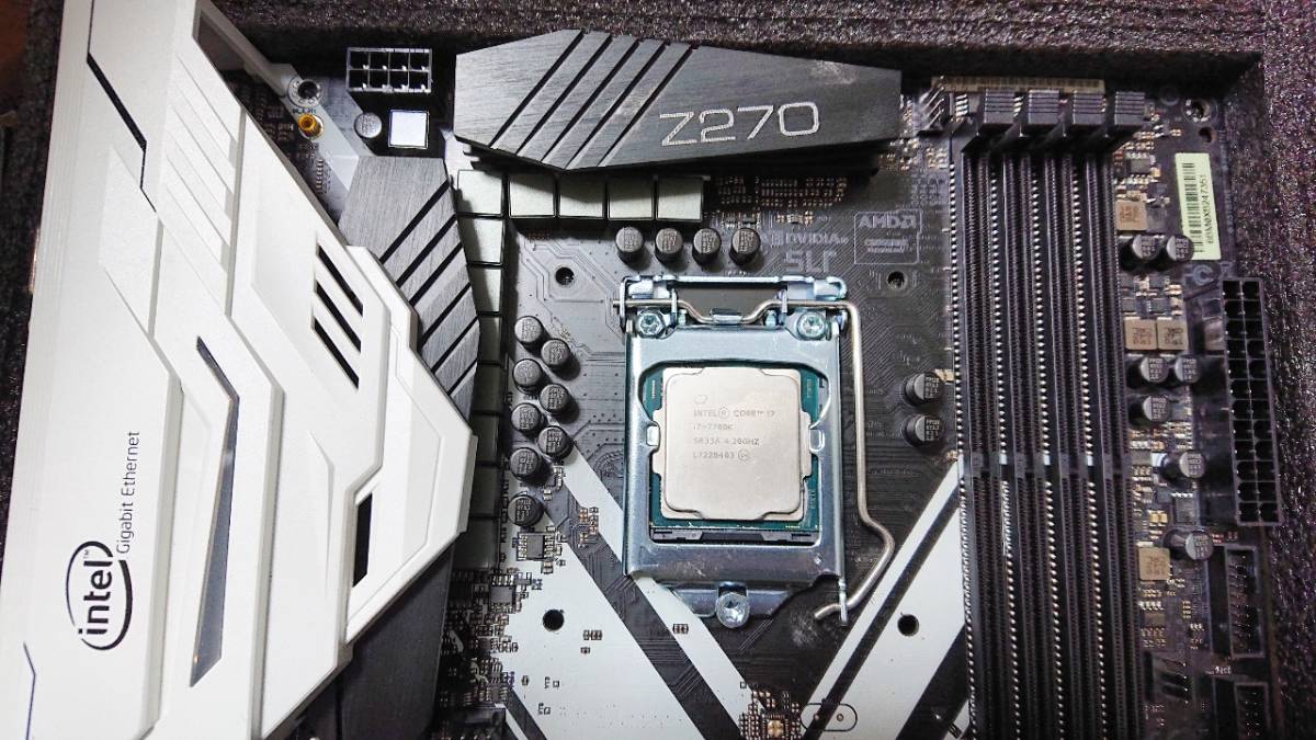 Intel Core i7 7700k LGA1151とAsRock Z270 Extreme4マザーボードセット動作品外し｜代購幫