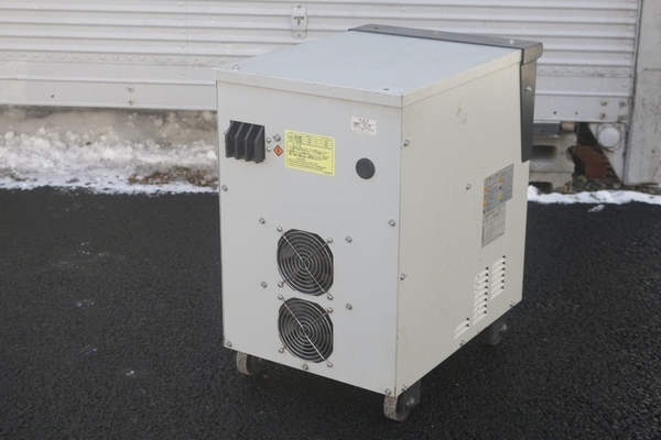 パナソニック Panasonic】(YD-350GR3)インバーター式CO2溶接用直流