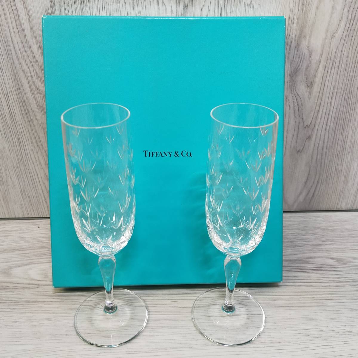 【 送料無料 】◆ TIFFANY ＆ Co. ティファニー シャンパン フルート グラス フローレット ペア 食器 ワイン 酒 キッチン 雑貨 クリスタル_画像3