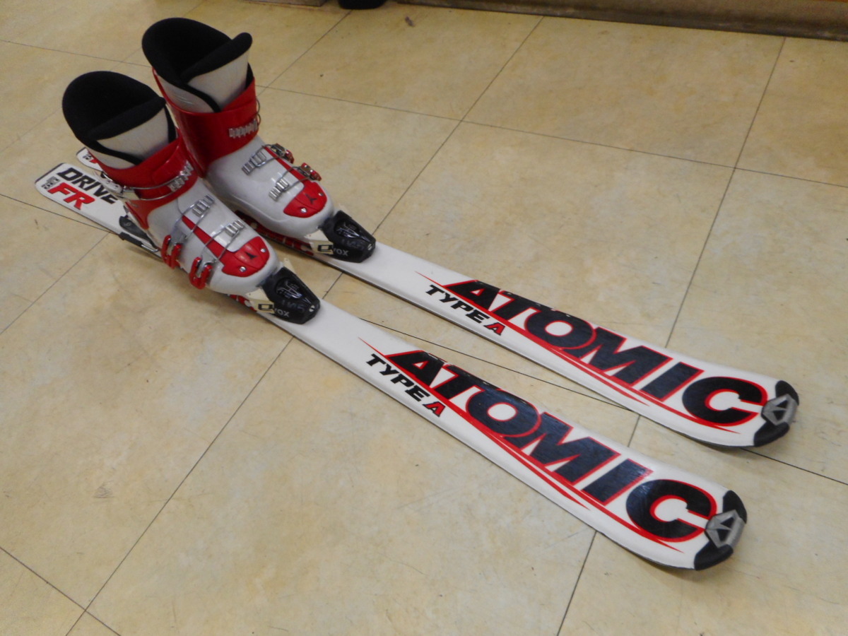 最高の品質の 130 ☆専用☆スキー板 アトミック ストック スキー靴22-23.5 95 - 板 - alrc.asia