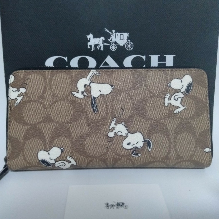 新品未使用 COACH コーチ スヌーピー 長財布