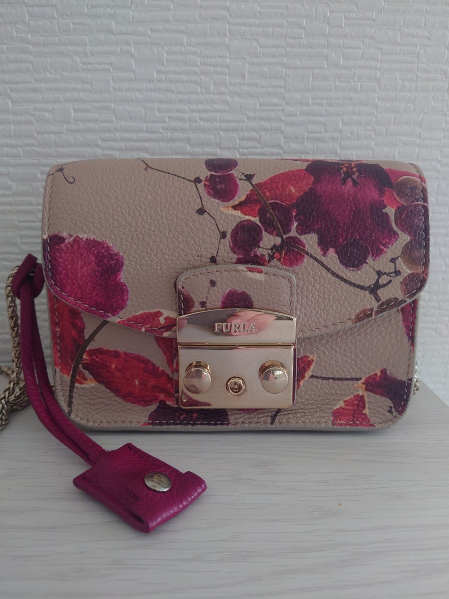 新作 フルラ ショルダーバッグ FURLA ニコライバーグマン メトロポリス - ショルダーバッグ 新作 フルラ ショルダーバッグ FURLA ニコライバーグマン メトロポリス - ショルダーバッグ