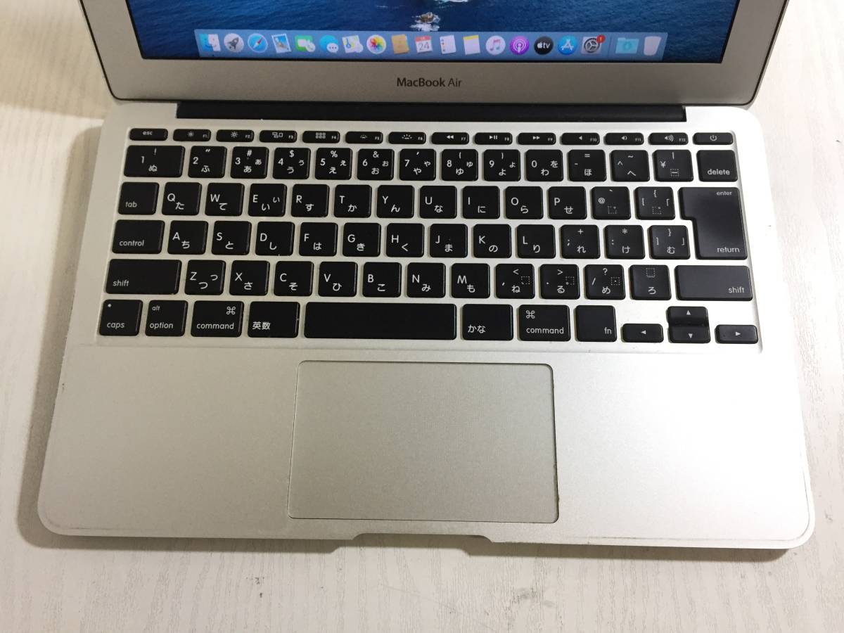 【良品 11.6インチ】 Apple MacBook Air(11-inch Early 2014) A1465 Core i5(4260U)/1.4GHz RAM:4GB/SSD:256GB Catalina 動作品_画像6