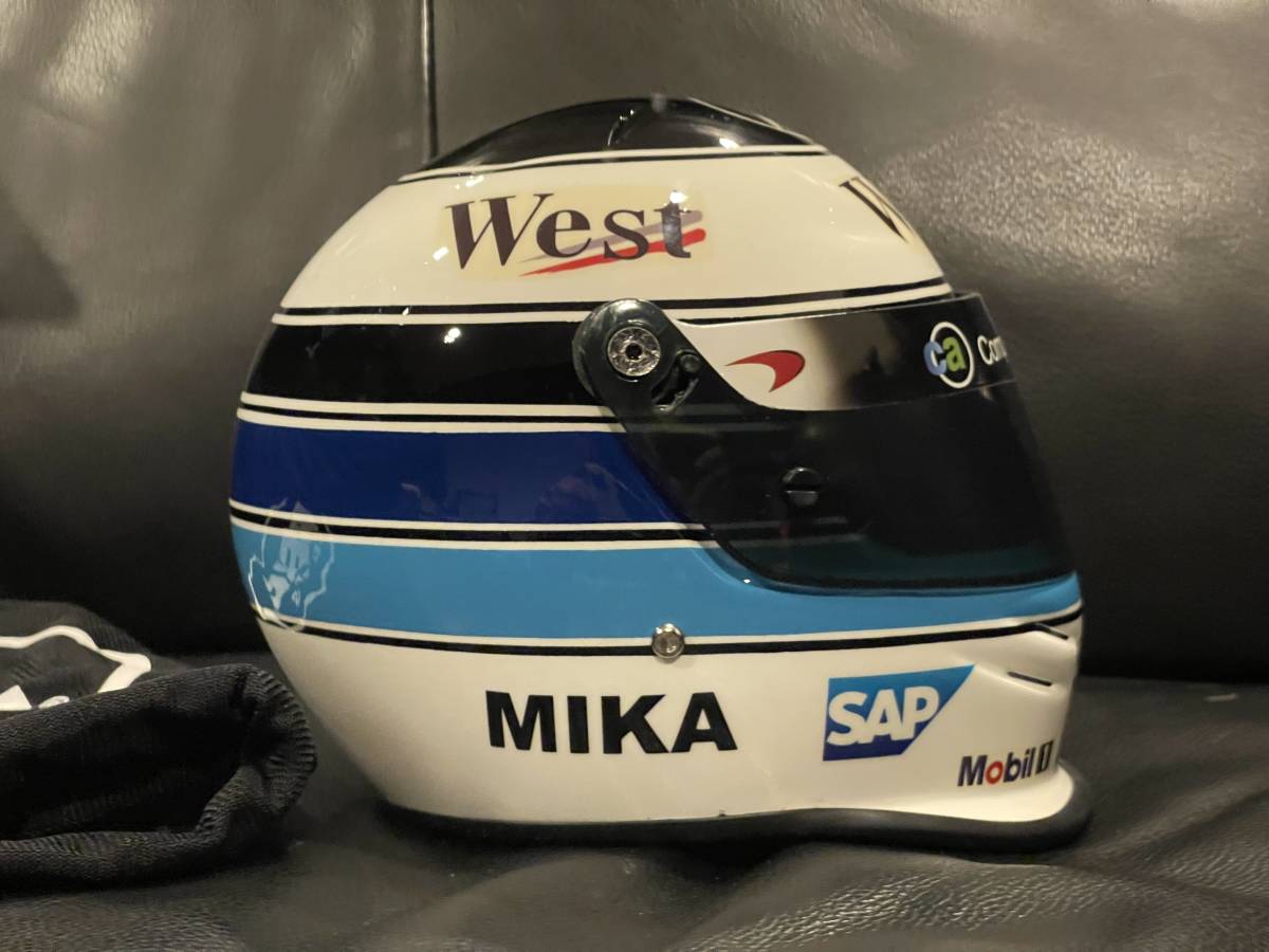 JFC F1 ヘルメット ミカ・ハッキネン 1995 1/12 JFC F1 ヘルメット ミカ・ハッキネン 1995 1/12 JFC F1