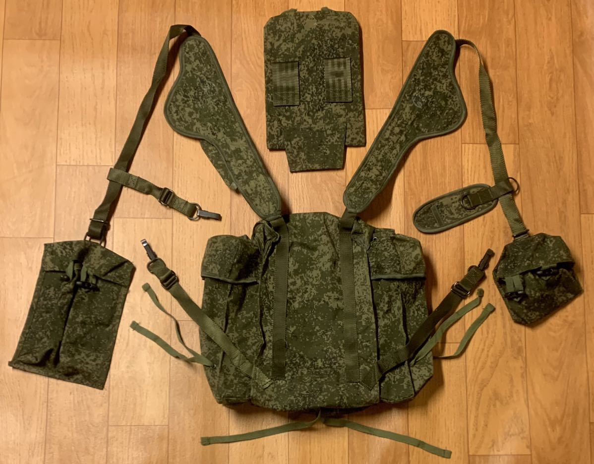 珍品 未使用 デッドストック ロシア軍 デジタルフローラ迷彩 RD-54 空挺 背嚢 バックパック ③ スコップカバー付 デジフロ ロシア連邦軍_画像2