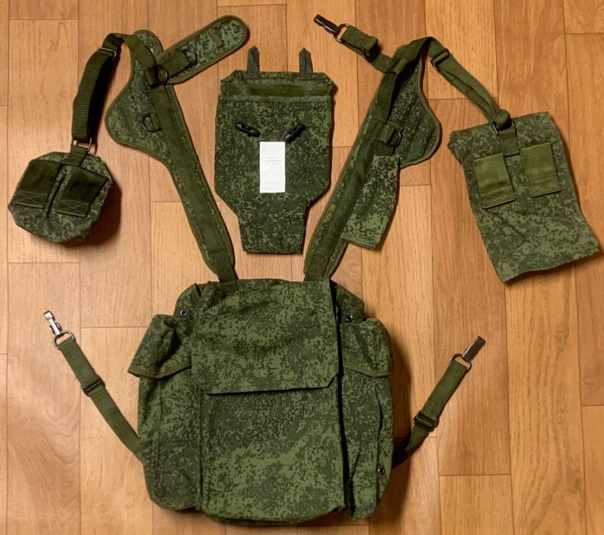 珍品 未使用 デッドストック ロシア軍 BTK デジタルフローラ迷彩 RD-54 空挺 背嚢 バックパック⑤ スコップカバー付 デジフロ ロシア連邦軍_画像1