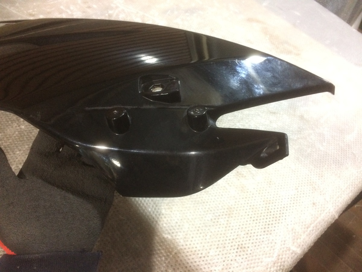  Aprilia RS125 side cowl left dis 109904 SX