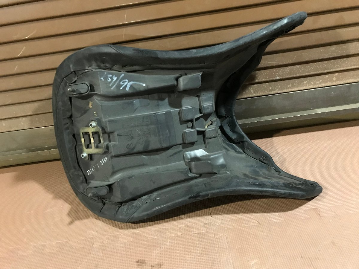 BMW R1100R R850R seat 2313477 original 