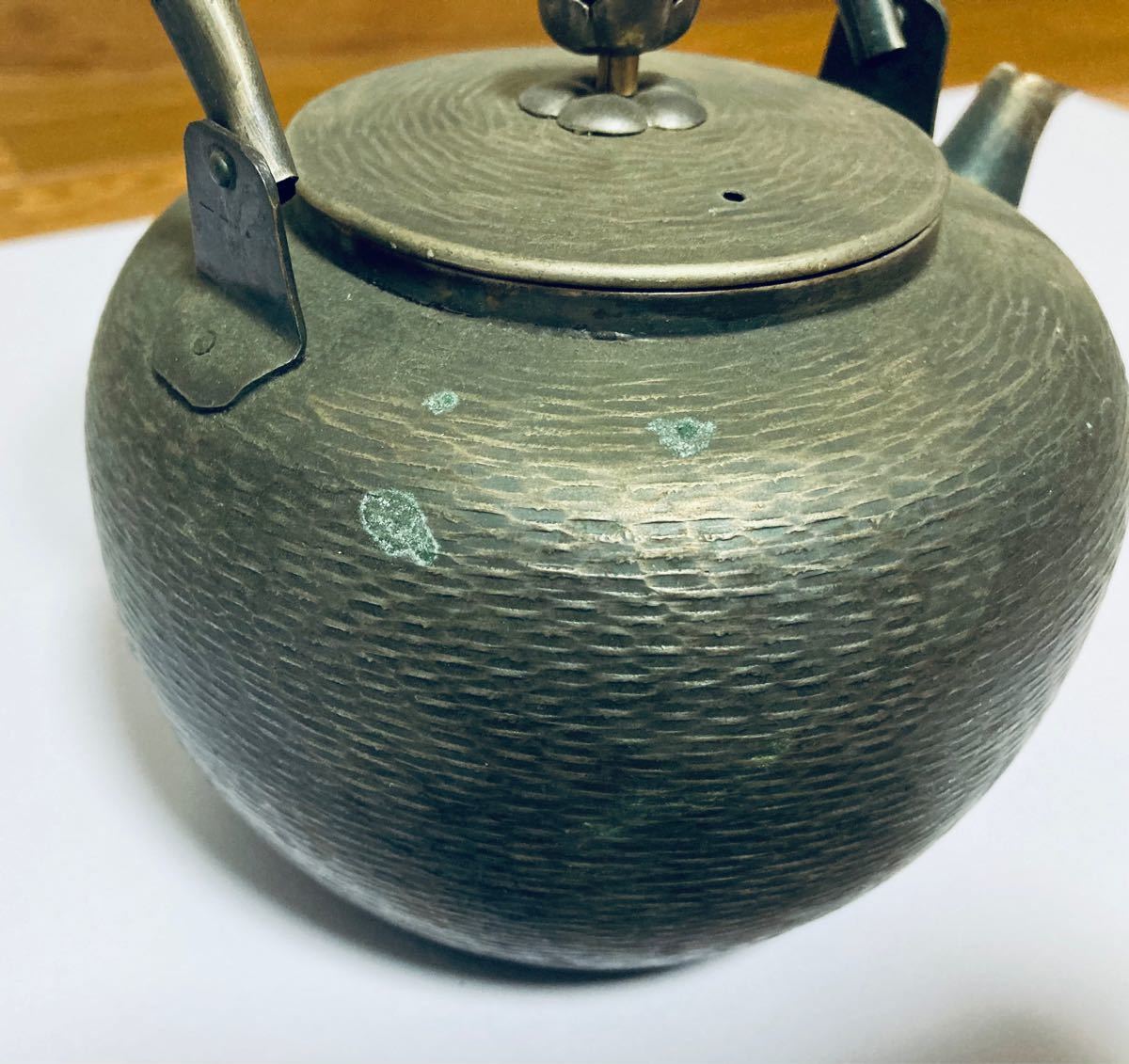 アンティーク お洒落 金属製急須 骨董品 希少品|Yahoo!フリマ アンティーク お洒落 金属製急須 骨董品 希少品|Yahoo!フリマ