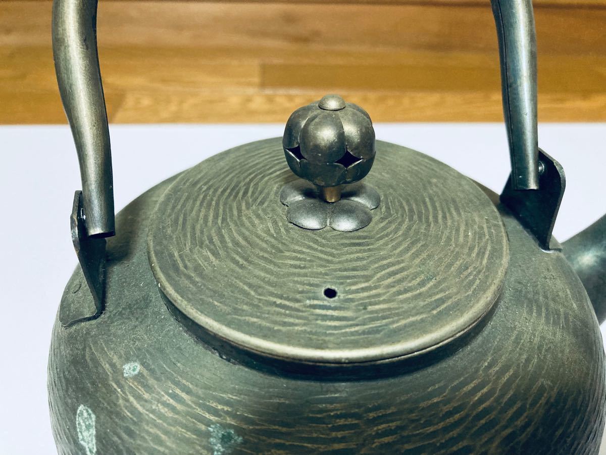 アンティーク お洒落 金属製急須 骨董品 希少品|Yahoo!フリマ アンティーク お洒落 金属製急須 骨董品 希少品|Yahoo!フリマ