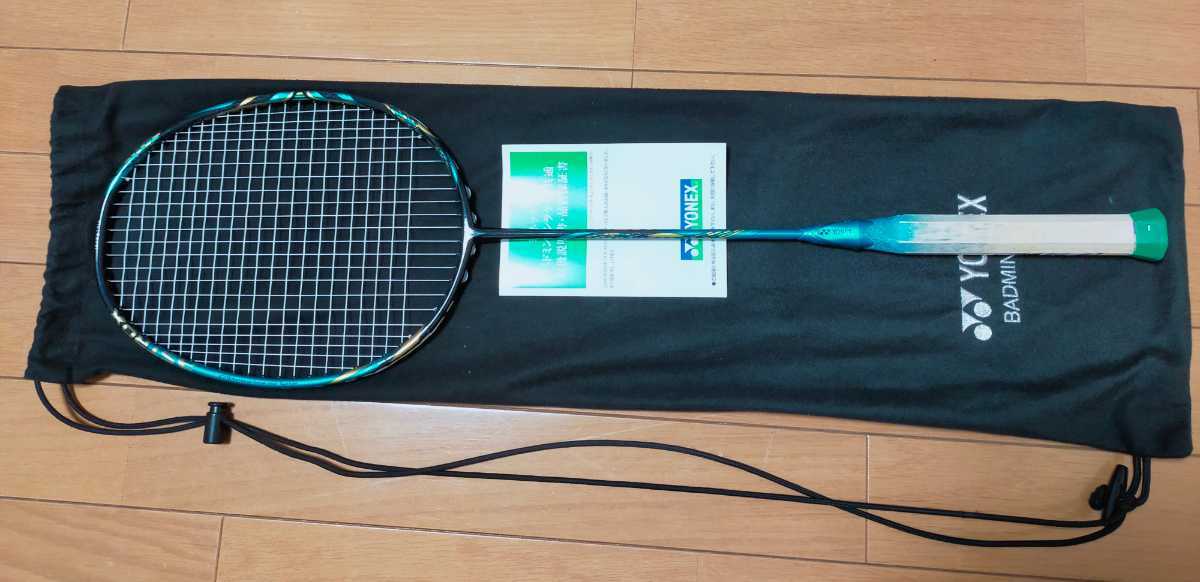 YONEX アストロクス88S PRO 4UG5 ic.sch.id